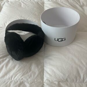 *NWT* UGG | Black Faux Fur Earmuffs